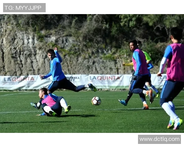 李秀英专访揭秘足球成功背后的秘密与奋斗历程